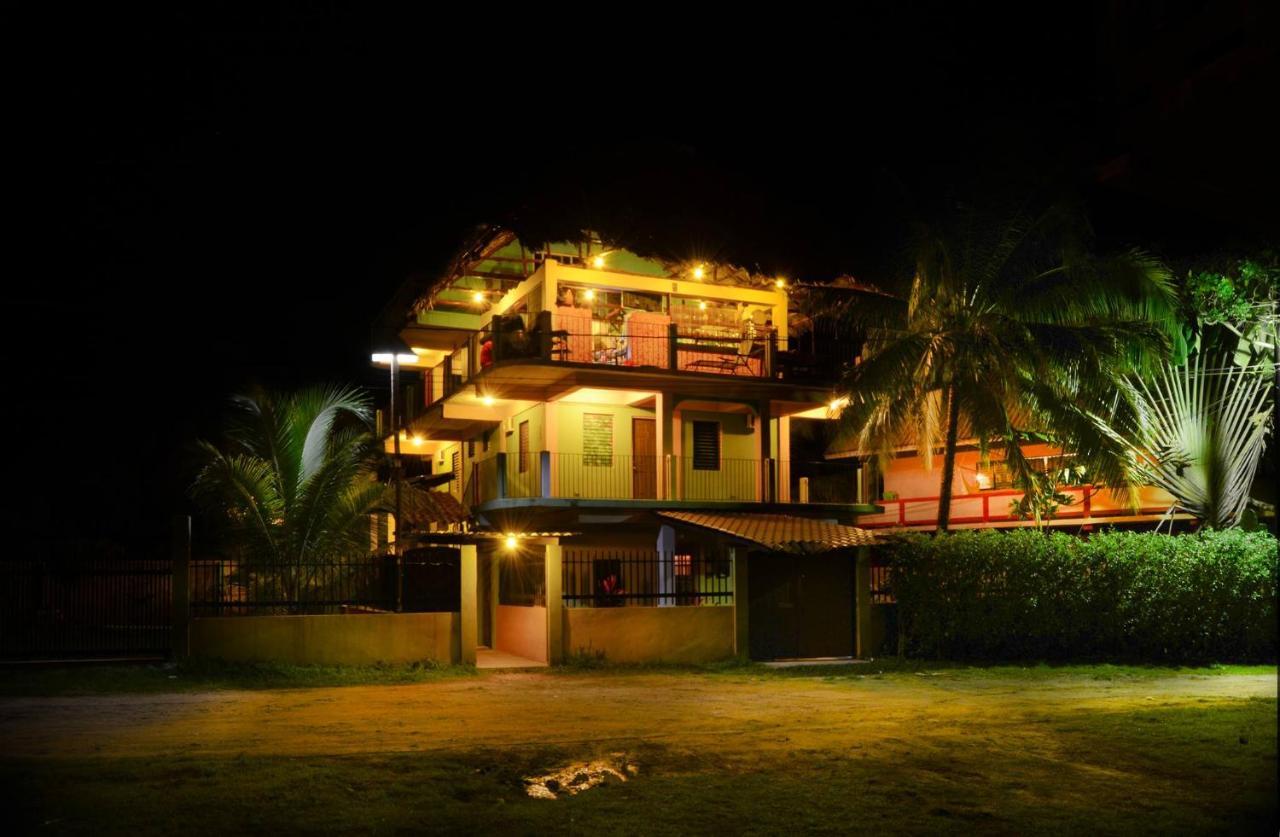 A Pousada A Piece Of Ground Punta Gorda Exterior foto